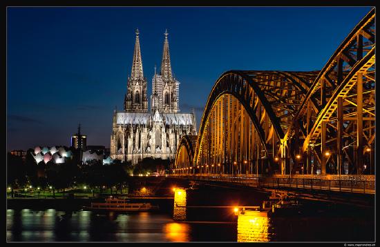 Foto catedral de Colonia y puente.